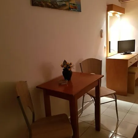 Apartmán Johnhara & Ialysos (Rhodes)